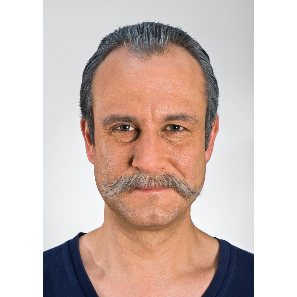 Moustache nr.5
