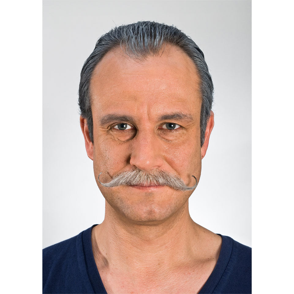 Moustache nr.7